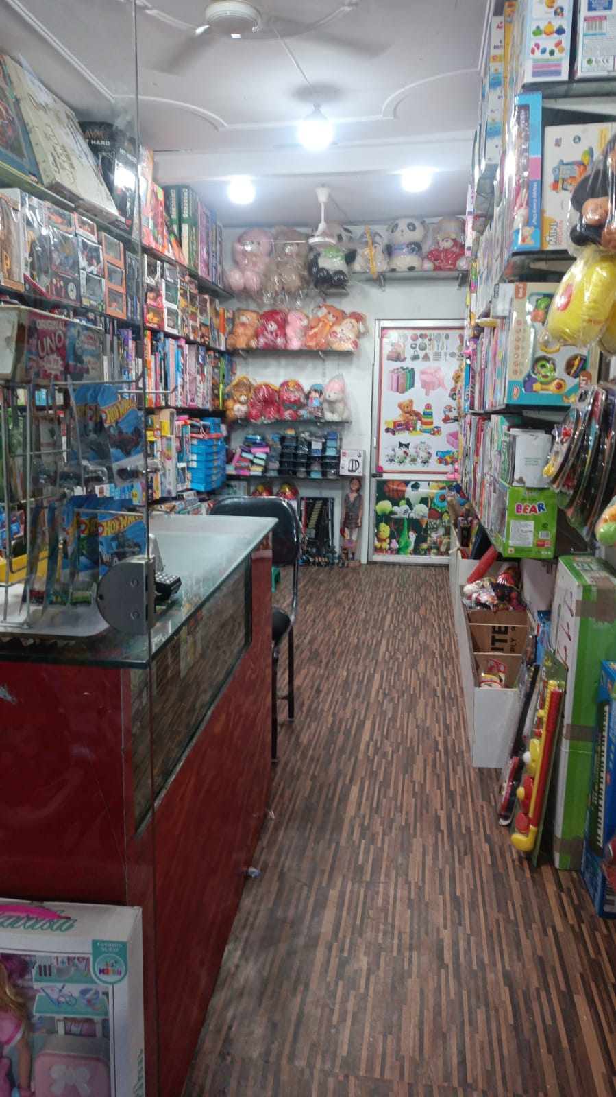 Ashok Departmental Store