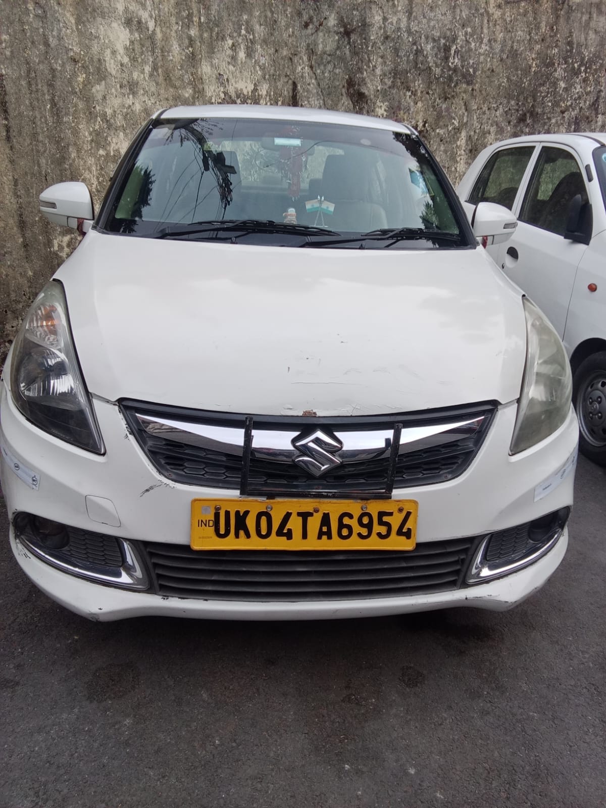 Rana Taxi Service Gallery Image 3