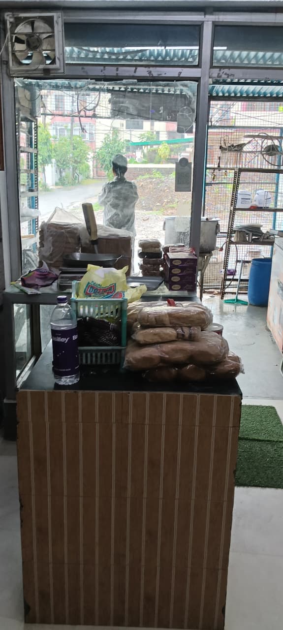 Shri Krishna Dairy Gallery Image 4